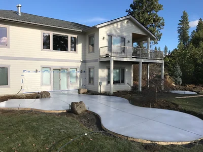Smiley's Construction: Custom Porches, Sidewalks, and Driveways with Top-Quality Craftsmanship in Deer Park, Washington.